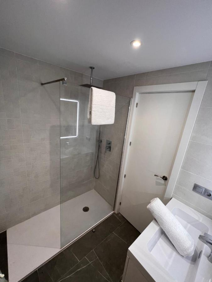 Apartamento Espacioso De Diseno A 3 Min Renfe. Córdoba Kültér fotó