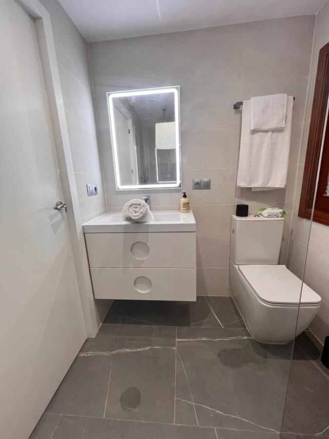 Apartamento Espacioso De Diseno A 3 Min Renfe. Córdoba Kültér fotó